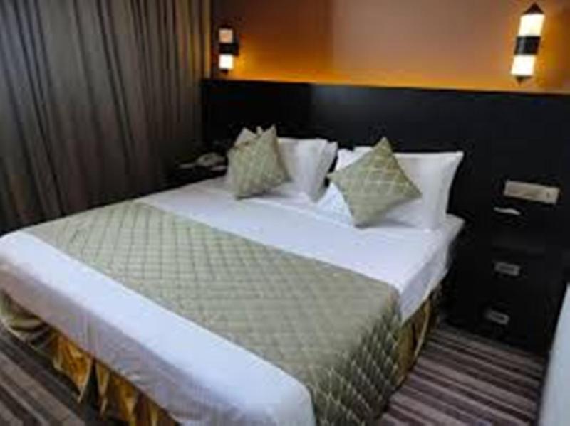 Pearl Grand Hotel Colombo Exteriör bild
